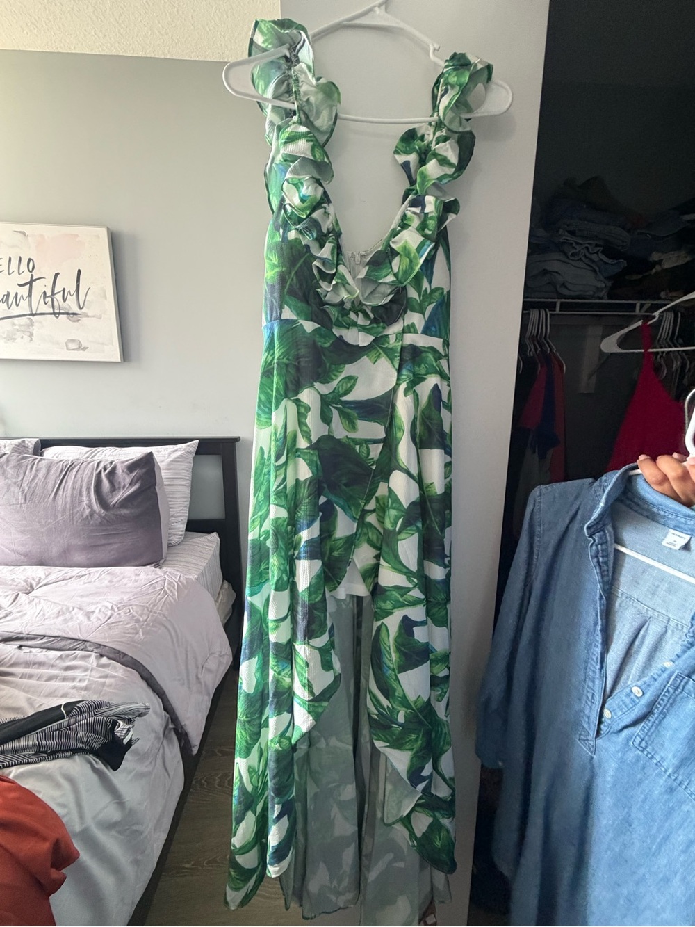 Green Leaf Ruffle V-Neck Maxi Dress